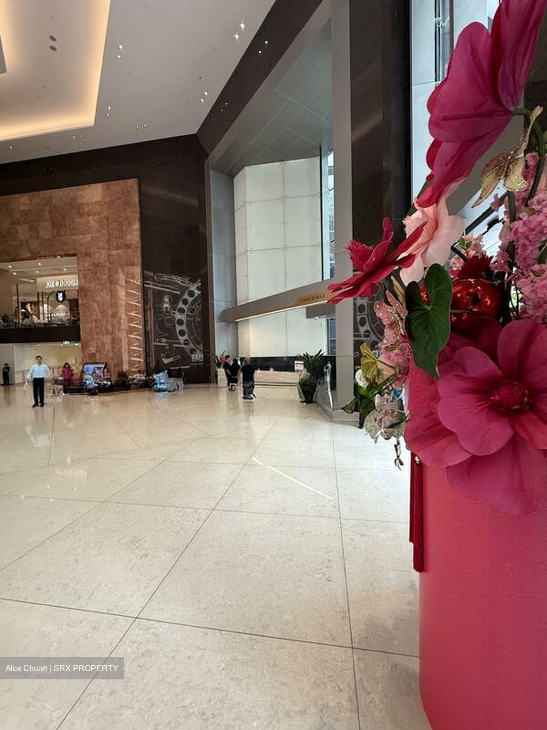 One Raffles Quay (D1), Office #524573531